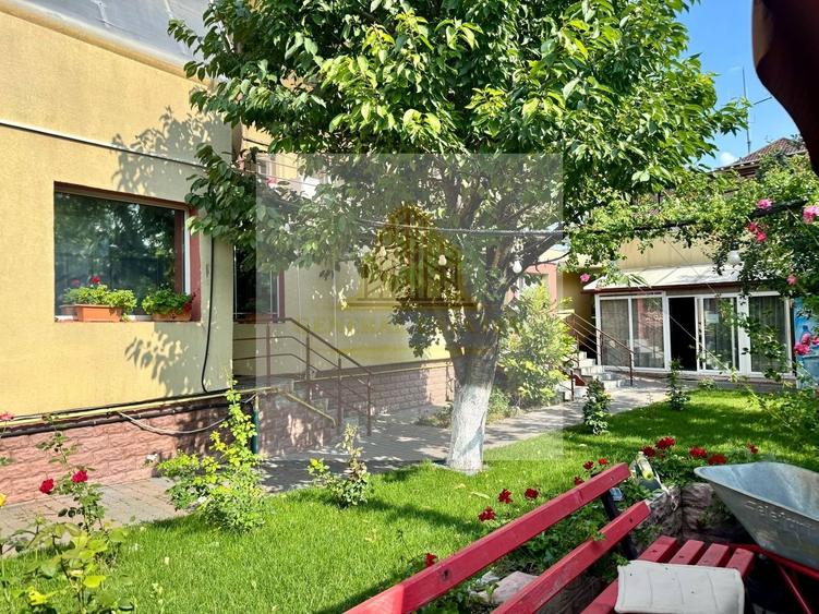 Vânzare Afacere Activa - Hotel - 4 Nivele 750 mp - 4