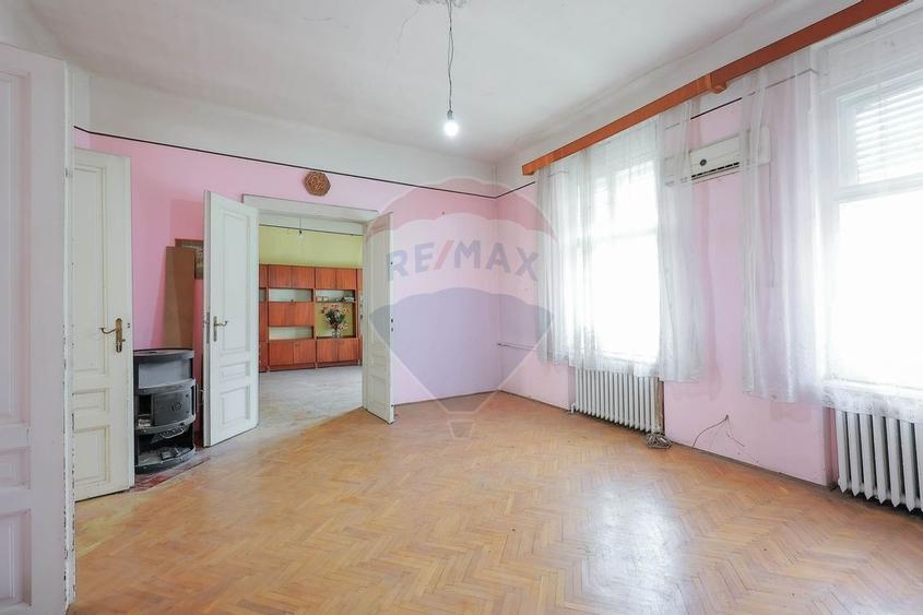 Apartament cu 4 camere de vanzare, Str. Sf. Apostol Andrei, Oradea - 21