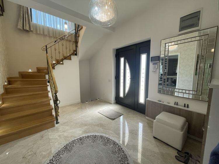 Cornu de Jos  Doua  case moderne, crama la subsol, prosumator - 14