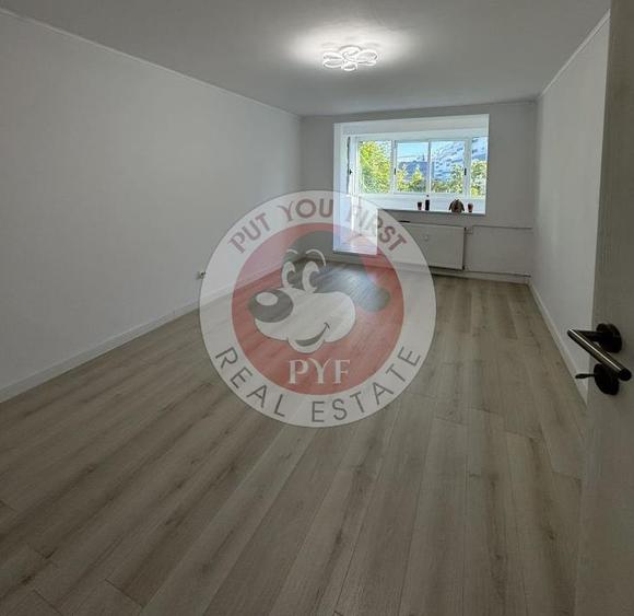 Mega Mall | 3 camere | 84mp | Decomandat | B12754 - 1