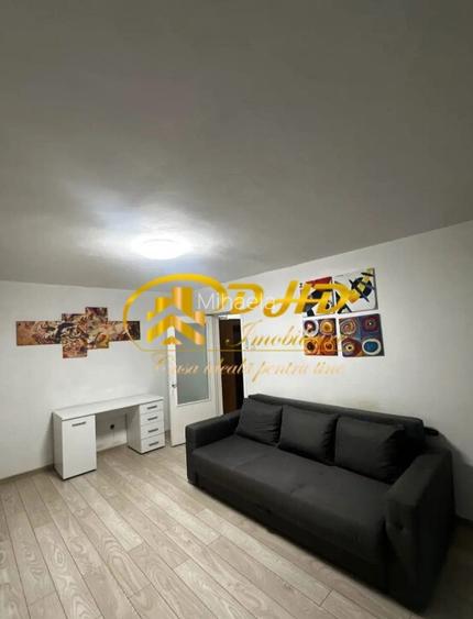Garsoniera decomandata de inchiriat Zona Hala Centrala, Ia?i