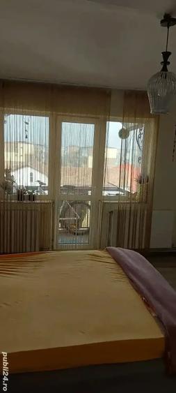 Apartament cu 2 camere decomandat în Micro 4
