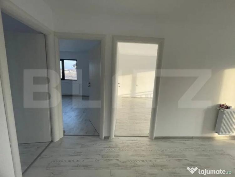Casă cu 4 camere cu Teren 350 Mp în Malu Mare