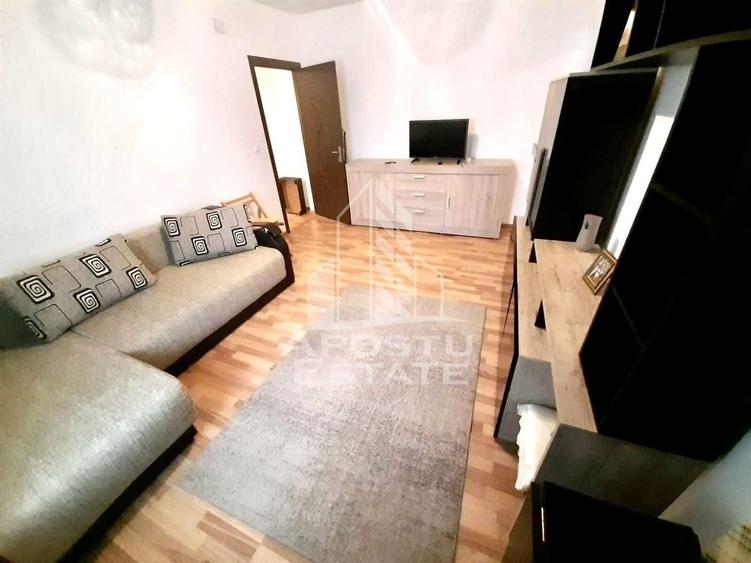 Apartament cu 2 camere de vanzare, centrala, zona Girocului, Timisoara - 1