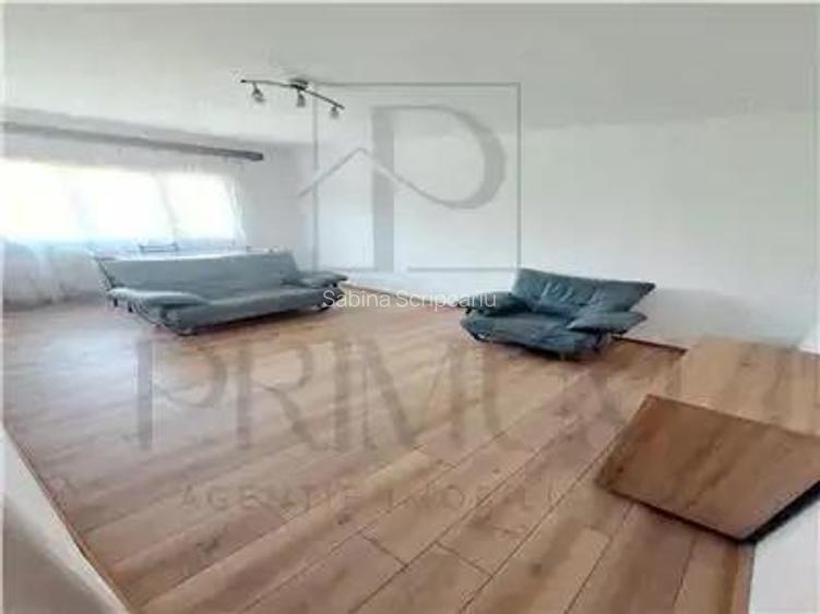 GIROCULUI - 3 Camere - ETAJ 3 - Centrala proprie - Boxa si Garaj