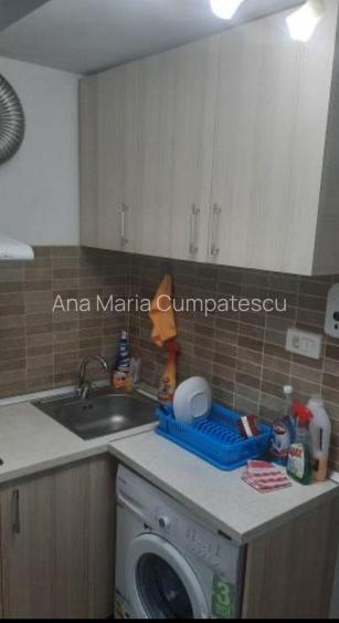 Închiriem garsonieră zona Poarta 6 mobilată utilată 22 mp