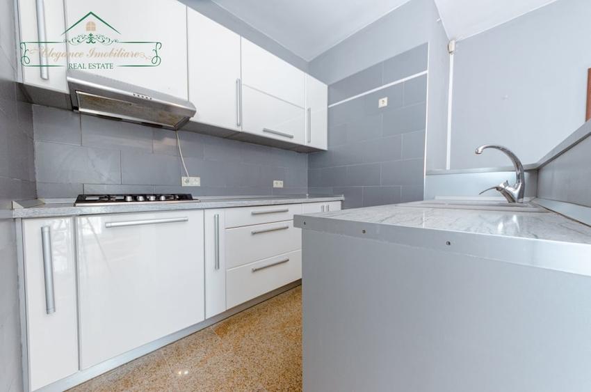Vila de Lux 7 camere, Ideala rezidential + afacere, zona Ultracentral, Arad - 10
