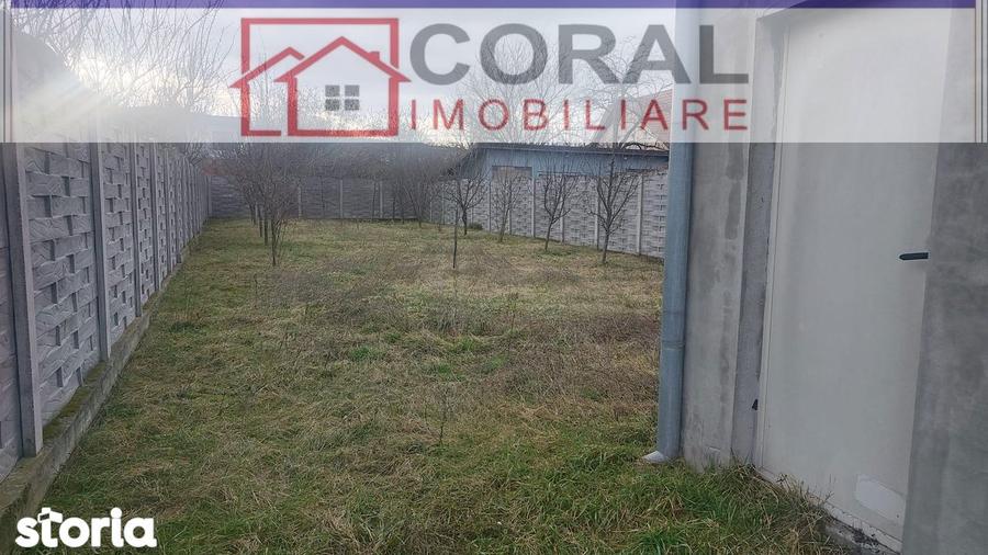 De vanzare proprietate, zona Ady Endre - 12