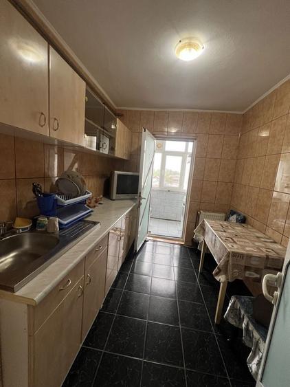 Apartament 3 camere de inchiriat GAESTI - 4
