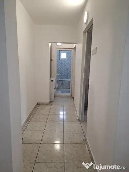 Apartament cu 2 camere decomandat în Plantelor