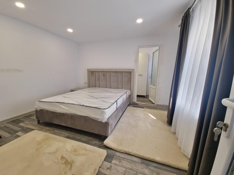 Casa individuala 3 camere foisor acoperit curte  km 4 - 7