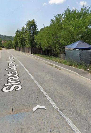 Teren de 463 mp, în Central