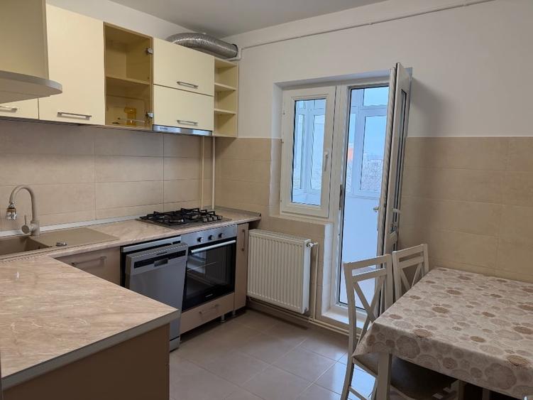 Persoană Fizică Închiriez apartament cu 2 camere decomandat - 4