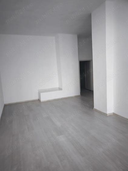 Inchiriere spa?iu central in Lipova - 2