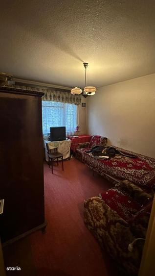 CALEA GIULESTI, Apartament cu 3 camere semidecomandat - 60 mp - parter - 1