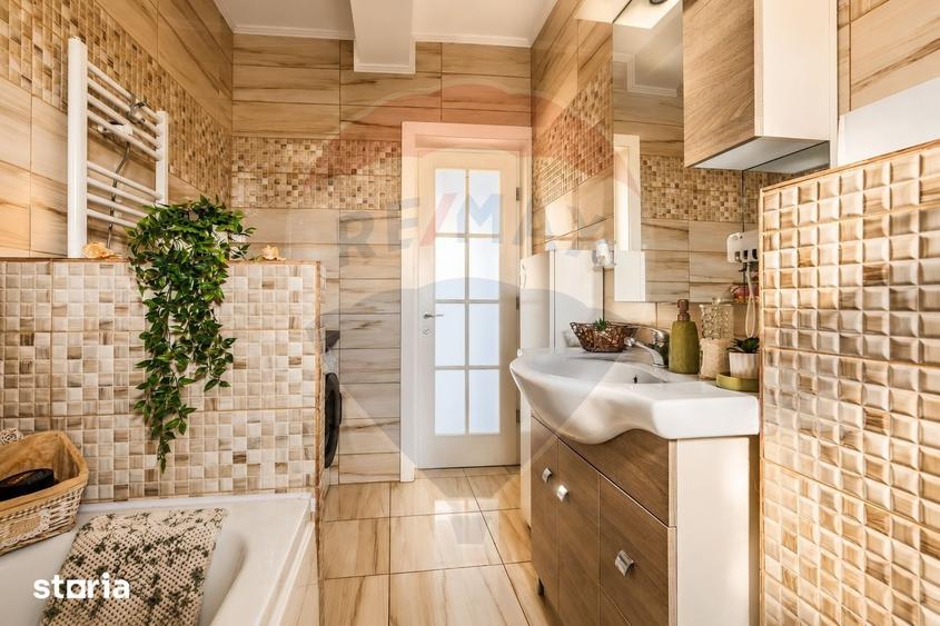 Casă cu 5 camere cu Teren 324 Mp în Ciurea