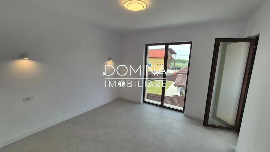 Casă cu 7 camere cu Teren 250 Mp în Central