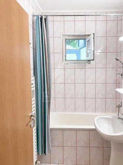 Apartament cu 2 camere semidecomandat, mobilat în Gheorgheni