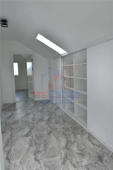 Casă cu 2 camere cu Teren 750 Mp în Aroneanu