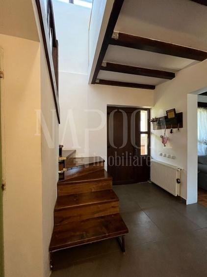 Duplex cu 5 camere cu Canalizare în Cicleni
