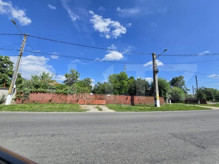 Casă individuală cu 3 camere cu Teren 1100 Mp în Titu