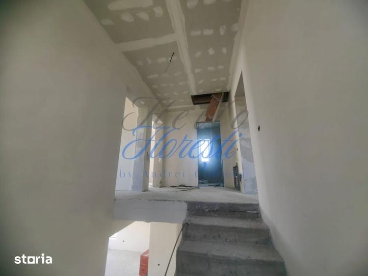 Casă cu 4 camere decomandat cu Teren 500 Mp în Chinteni