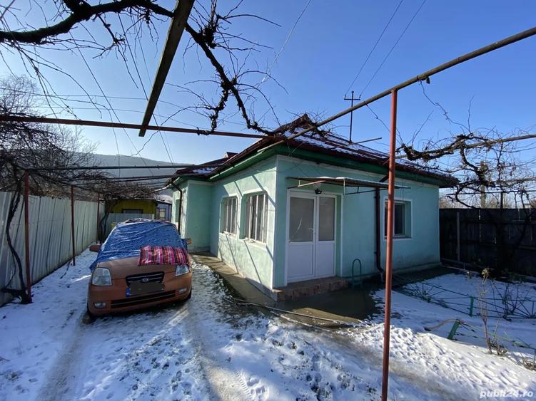 Casa de vanzare in comuna Garleni - 3
