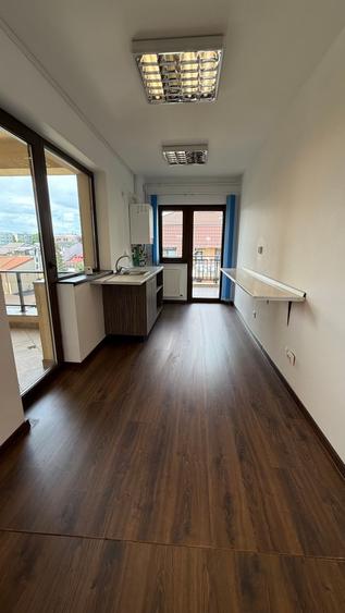 Birou open space de închiriat – 97 mp (121 mp utili), clădire nouă - 4