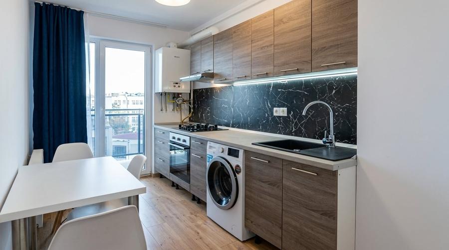 Apartament 2 camere, 40mp, etaj intermediar, parcare, zona Piata 1 Mai - 1