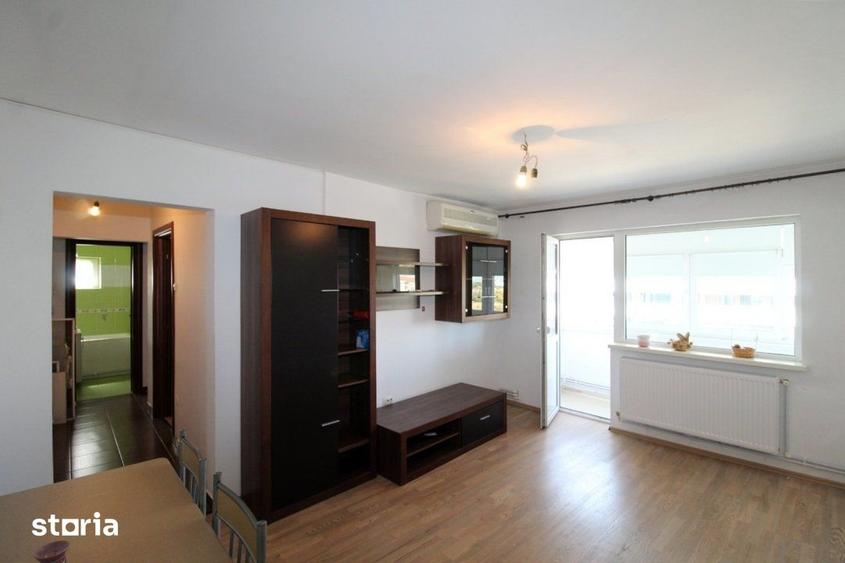 Apartament cu 3 camere semidecomandat, mobilat în Tomis Nord