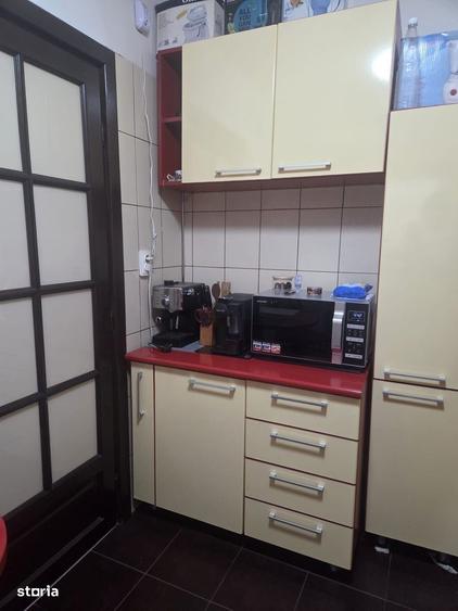Apartament 3 camere, etaj 1/10, str. Toporasi, Sector 5, balcon, lift - 18