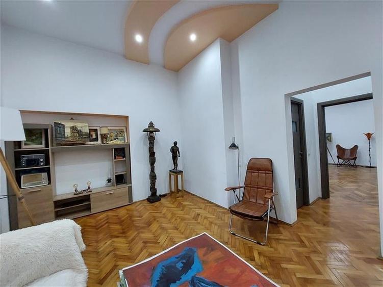 Apartament ultracentral cu posibilitate de mansardare - 9