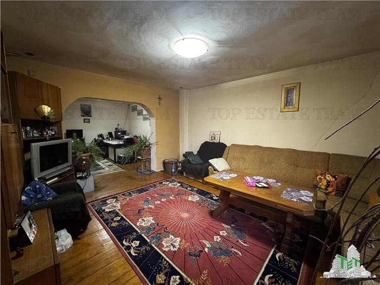 Vanzare casa 5 camere Bucuresti Noi - Parc Bazilescu - 1