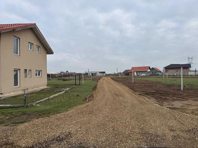 Terenuri de vanzare Les (Nojorid) parcele pentru casa de la 8.000 - 5