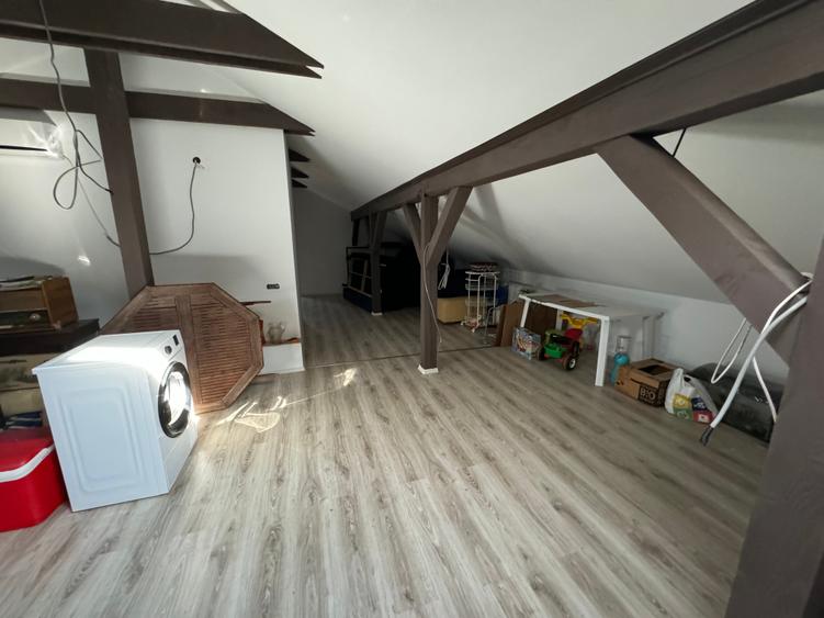 Casă de vânzare în Lipănești - Construcție modernă, teren generos - 15