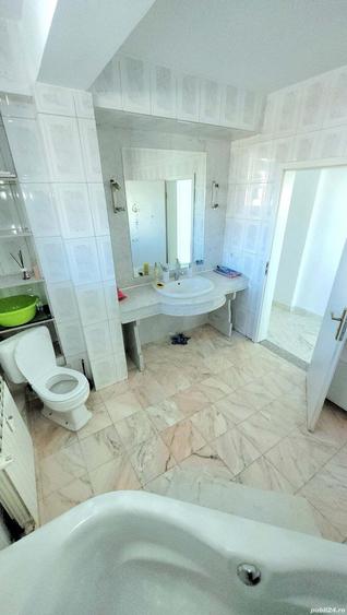 De Inchiriat Apartament 5 Camere Sector 2 - 1