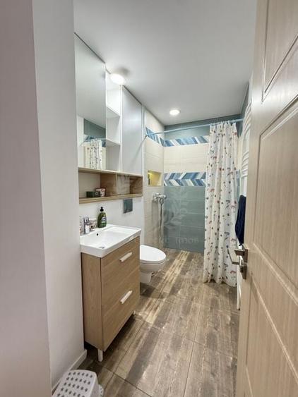 APARTAMENT 4 CAMERE, // ZONA REPUBLICII - 11