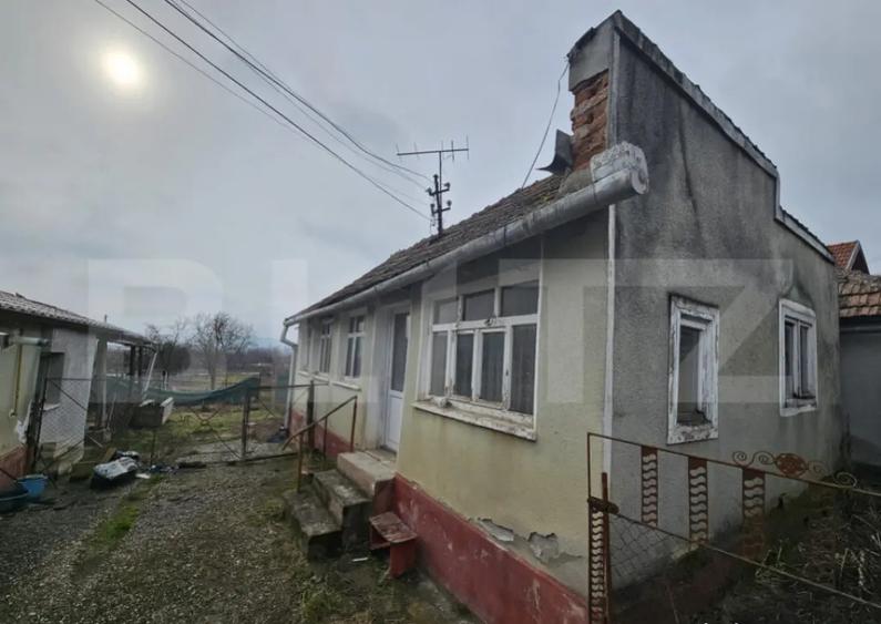 Casa cu 4 camere, teren 544 mp, 2 fronturi stradale asfalta - 2