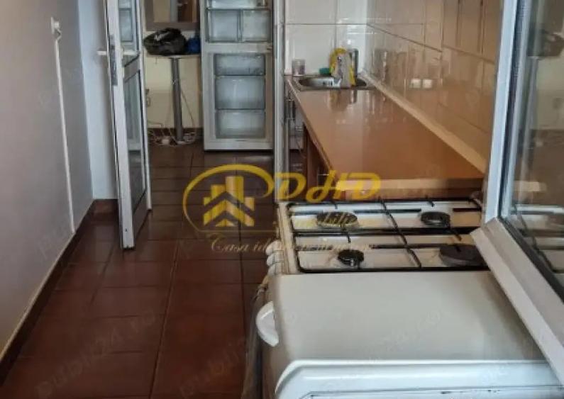 Garsoniera pietonal Lapu?neanu - 4