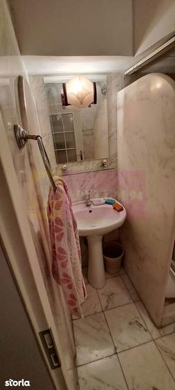 Apartament pe bd Decebal, stradal, - 12