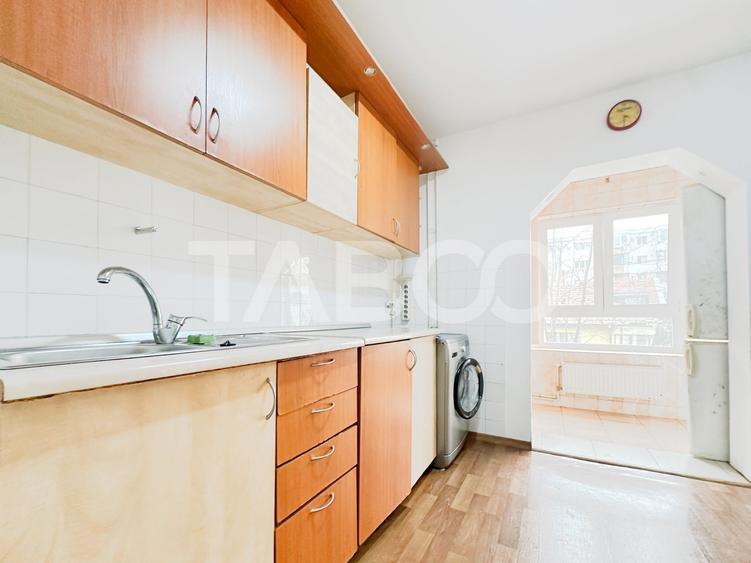 Apartament cu 2 camere decomandate de vanzare cartierul Intre Lacuri - 4