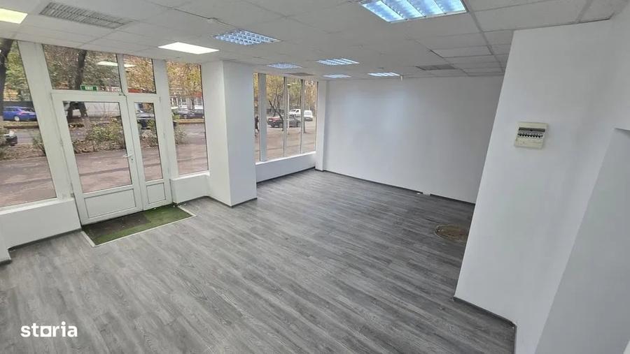 Spatiu comercial | Strada Apusului | Statie de autobuz | - 3
