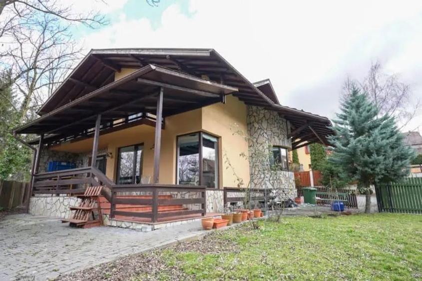 Vila Gradina Botanica - 1