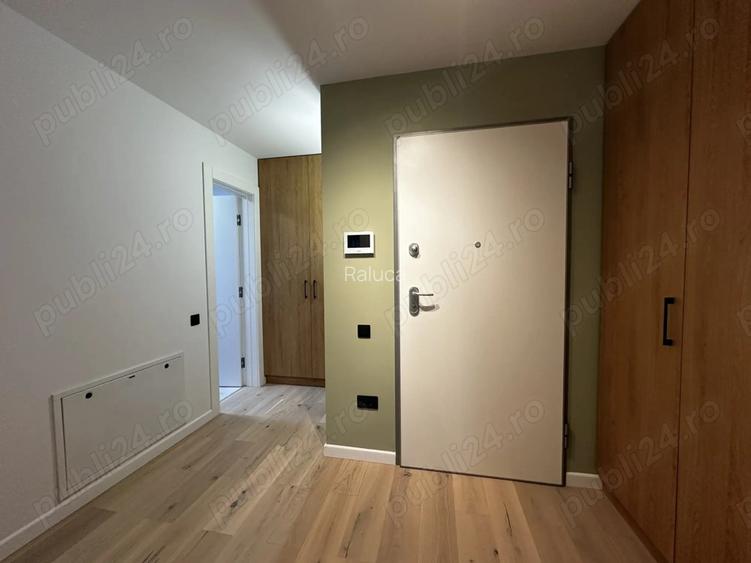 Inchiriez apartament o camera, zona foarte buna Inchiriez apartament o camera, zona foarte buna
