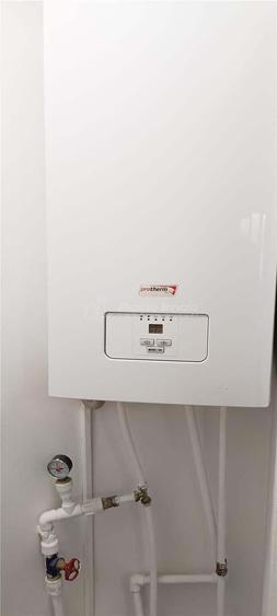 Moldova Noua, Garsoniera 25, 09 mp gata de mutare! - 10