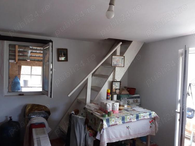 Vand urgent casa de vacanta o camera cu pod in Ghizdaru - 6