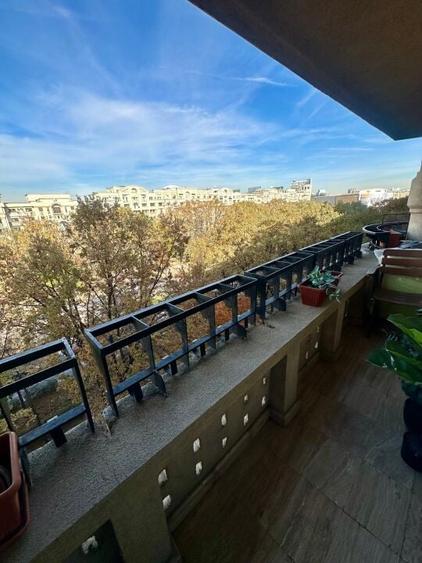 UNIRII - FANTANI 5 camere decomandat etaj 5 panorama deosebita - 11