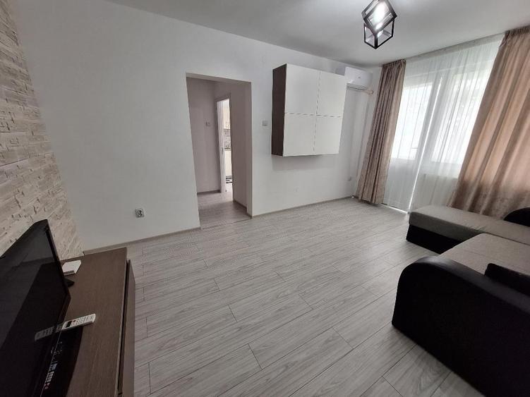 2 semidecomandate 60 mp Tiglina 2 etaj3 lift CT AC mobilat 490E/luna - 2