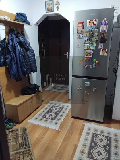 Apartament 2 camere decomandat etaj 1 - 5