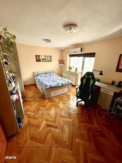 Apartament cu 3 camere decomandat în Zorilor